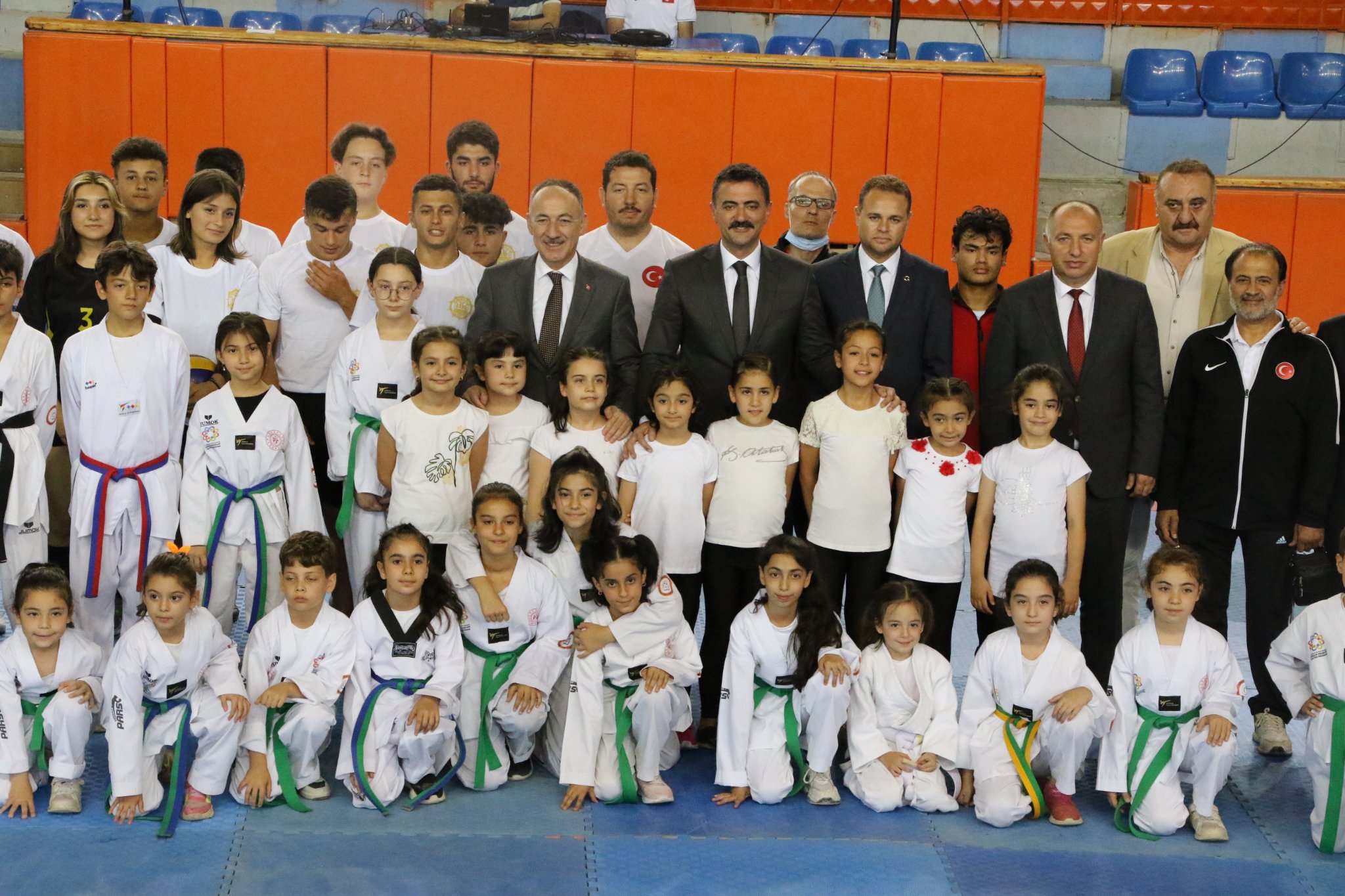 Kırıkkale'de yaz spor okulları açıldı